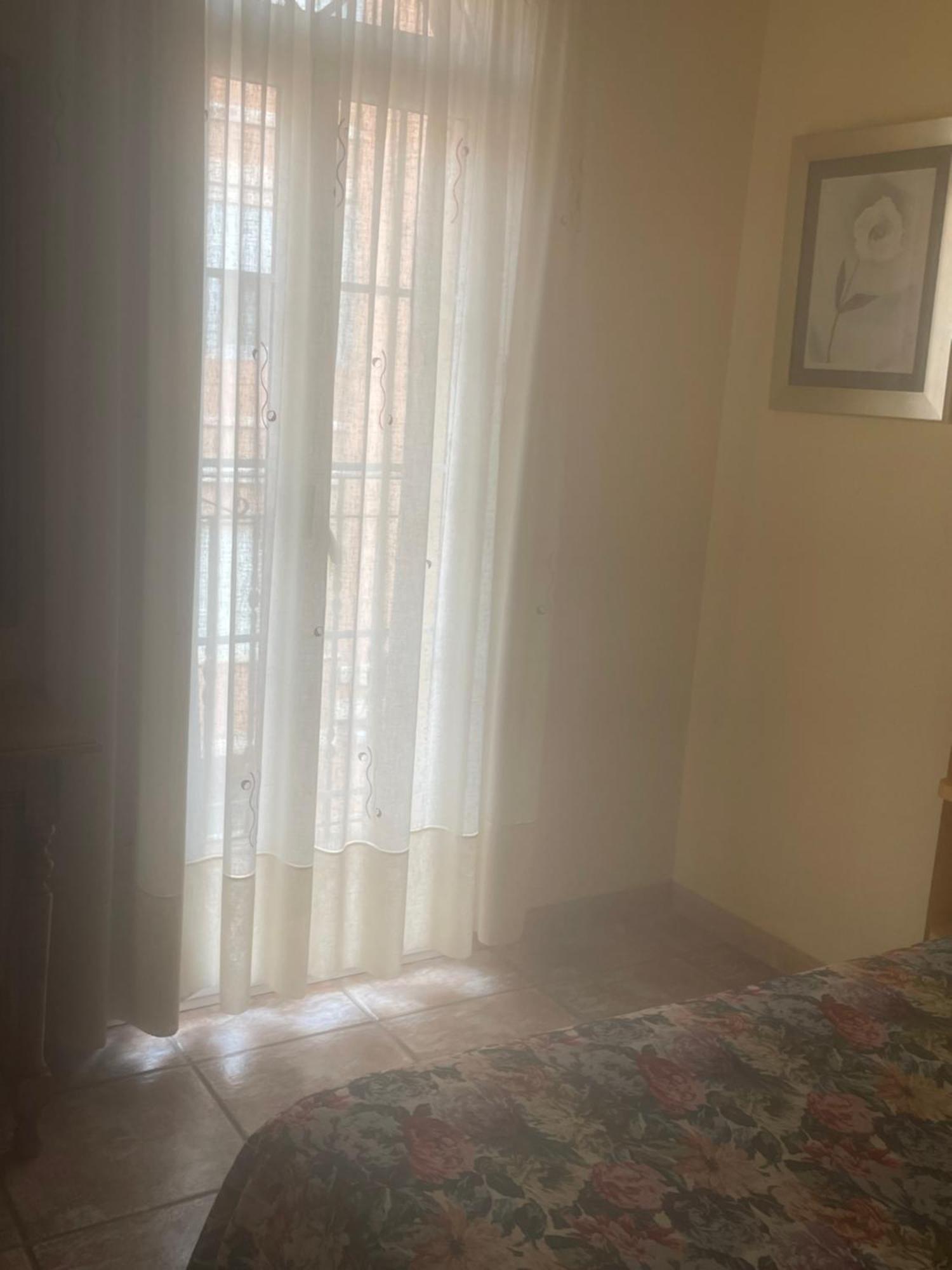 A Pousada La Posá Villar del Arzobispo Exterior foto